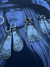 Load image into Gallery viewer, Gold and Silver Chap Earrings
