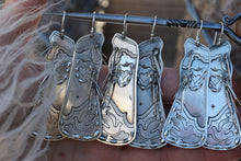 Load image into Gallery viewer, Silver Chap Dove Earrings
