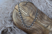 Load image into Gallery viewer, *Pre-Order* Sterling Silver Rolo Chain Pearl Choker
