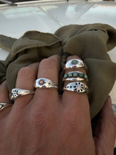Load image into Gallery viewer, Turquoise Star Set Signet

