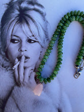 Load image into Gallery viewer, Natural Green Jade and Tulip Necklace
