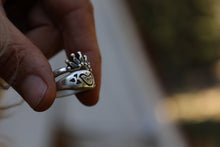 Load image into Gallery viewer, Cowboy Engraved Dove Signet

