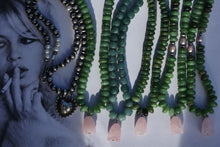 Load image into Gallery viewer, Natural Green Jade and Tulip Necklace
