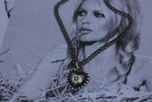 Load image into Gallery viewer, Silver Heart Necklace
