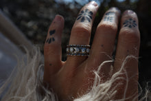 Load image into Gallery viewer, Antiqued Silver Diamond Ruffle Ring
