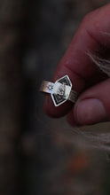 Load and play video in Gallery viewer, Diamond Ring with Star Set Engraved Band
